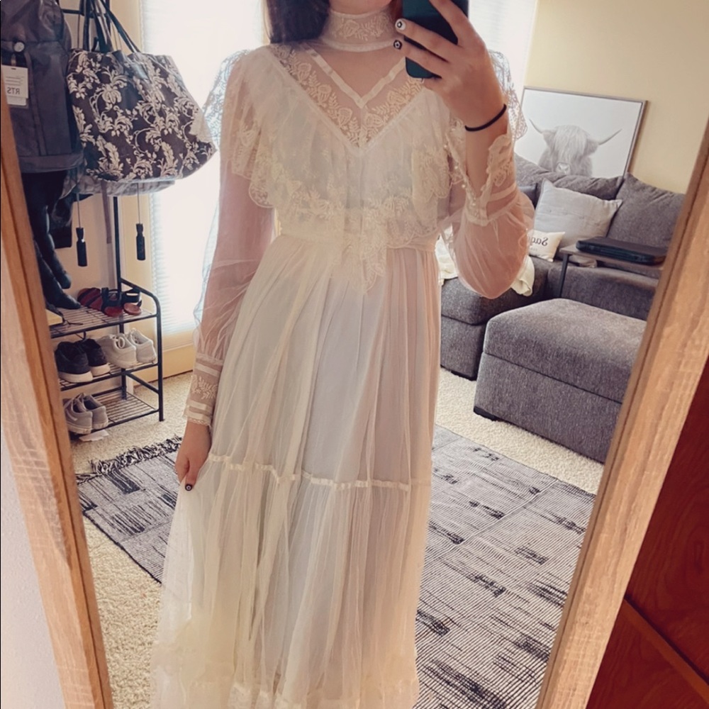 Gunne Sax Jessica McClintock Romantic Bridal Long Sleeve Lace Wedding Dress